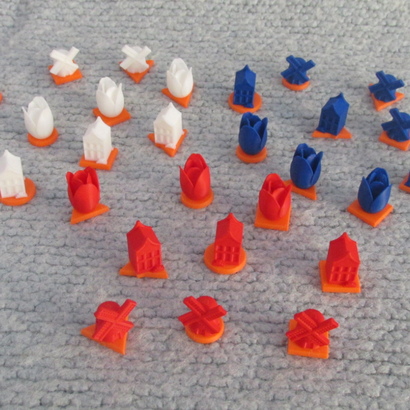 Qubigo set of Dutch Edition game pieces