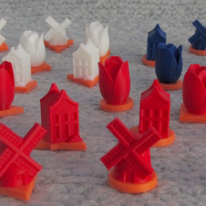 Qubigo Dutch Edition SAIL2025 set of game pieces