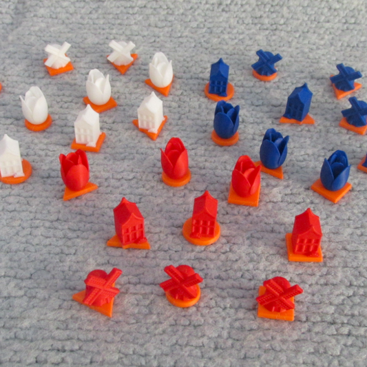 Qubigo Dutch Edition SAIL2025 set of game pieces